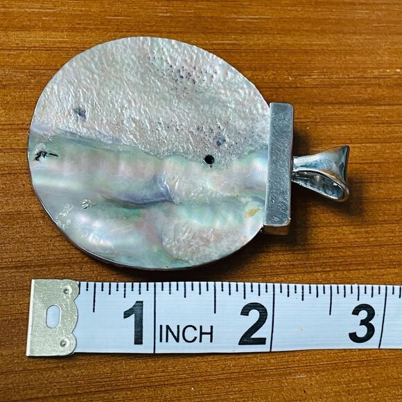 Large Shell Disc Pendant Silver Tone Abalone Mother of Pearl Chunky Beach Island - Picture 5 of 5